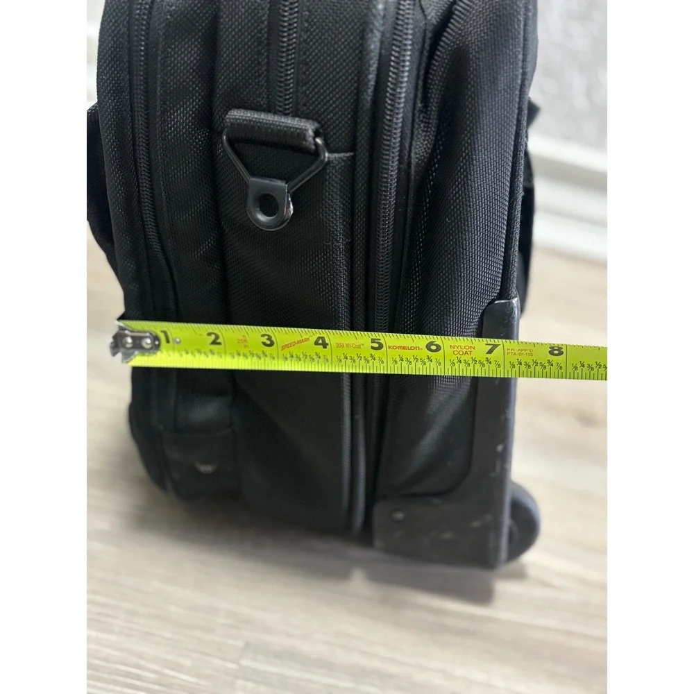Tumi Alpha Deluxe Wheeled Briefcase‎ Black Ballistic Nylon Laptop Bag 2207D3